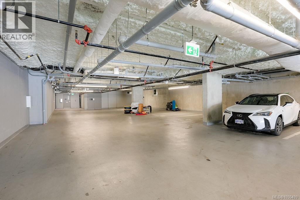 #504 610 Lampson St - Image 35