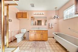 266 La Verendrye Street, Winnipeg, MB R2H0B8 Photo 16