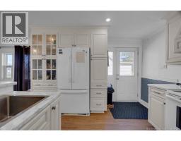 Living room/Dining room - 27-29 Hockey Street, Saint John, NB E2J2M3 Photo 8