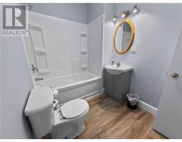 4 Eleanor Street, Gore Bay, Manitoulin Island, ON P0P1H0 Photo 17