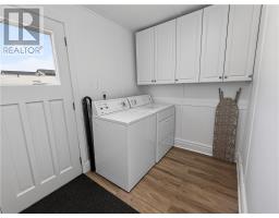 4 Eleanor Street, Gore Bay, Manitoulin Island, ON P0P1H0 Photo 39