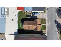 4 Eleanor Street, Gore Bay, Manitoulin Island, ON P0P1H0 Photo 56