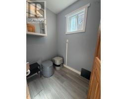 996 Armstrong Lake East Road, Vaughan, NS B0N2T0 Photo 16