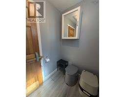 996 Armstrong Lake East Road, Vaughan, NS B0N2T0 Photo 18
