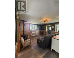 996 Armstrong Lake East Road, Vaughan, NS B0N2T0 Photo 9