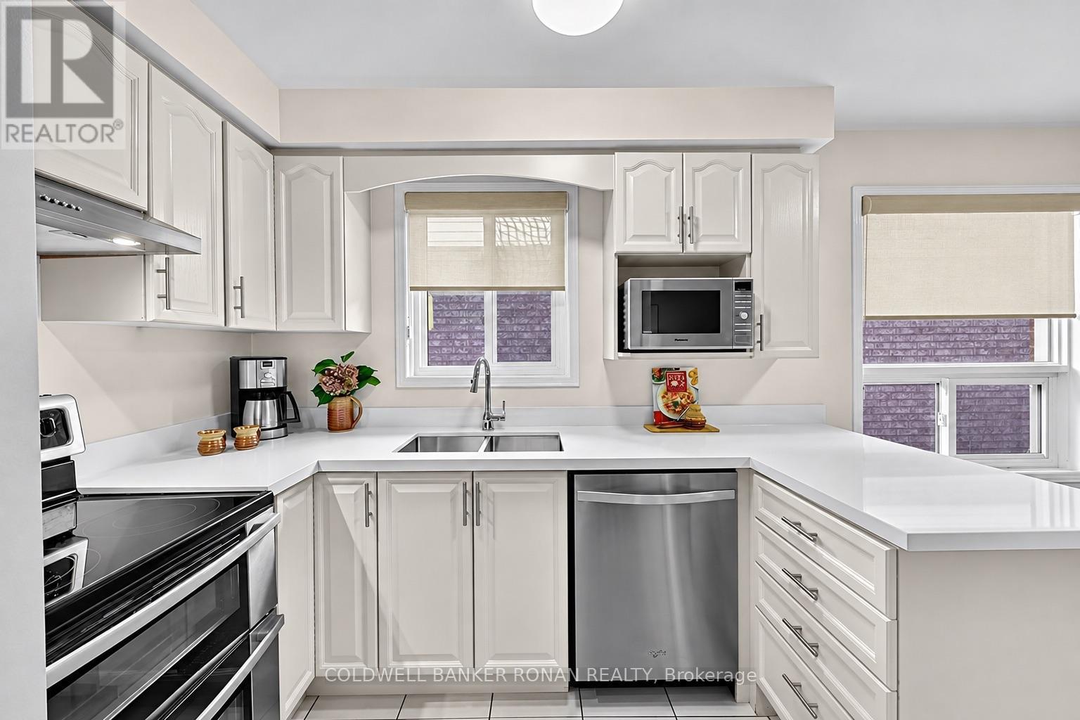 76 GRAY AVENUE - 6