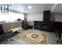 5905 57 Street, Taber, AB T1G1K1 Photo 14