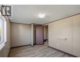 9711 103 Avenue, Clairmont, AB T8X5E9 Photo 10