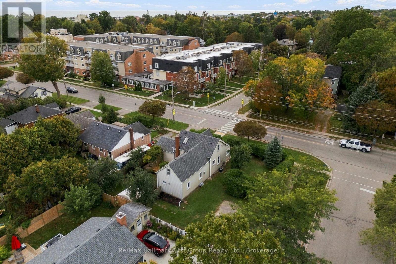 344 D'arcy Street, Cobourg, Ontario, K9A4A3, Cobourg, Ontario — photo 2 of 5
