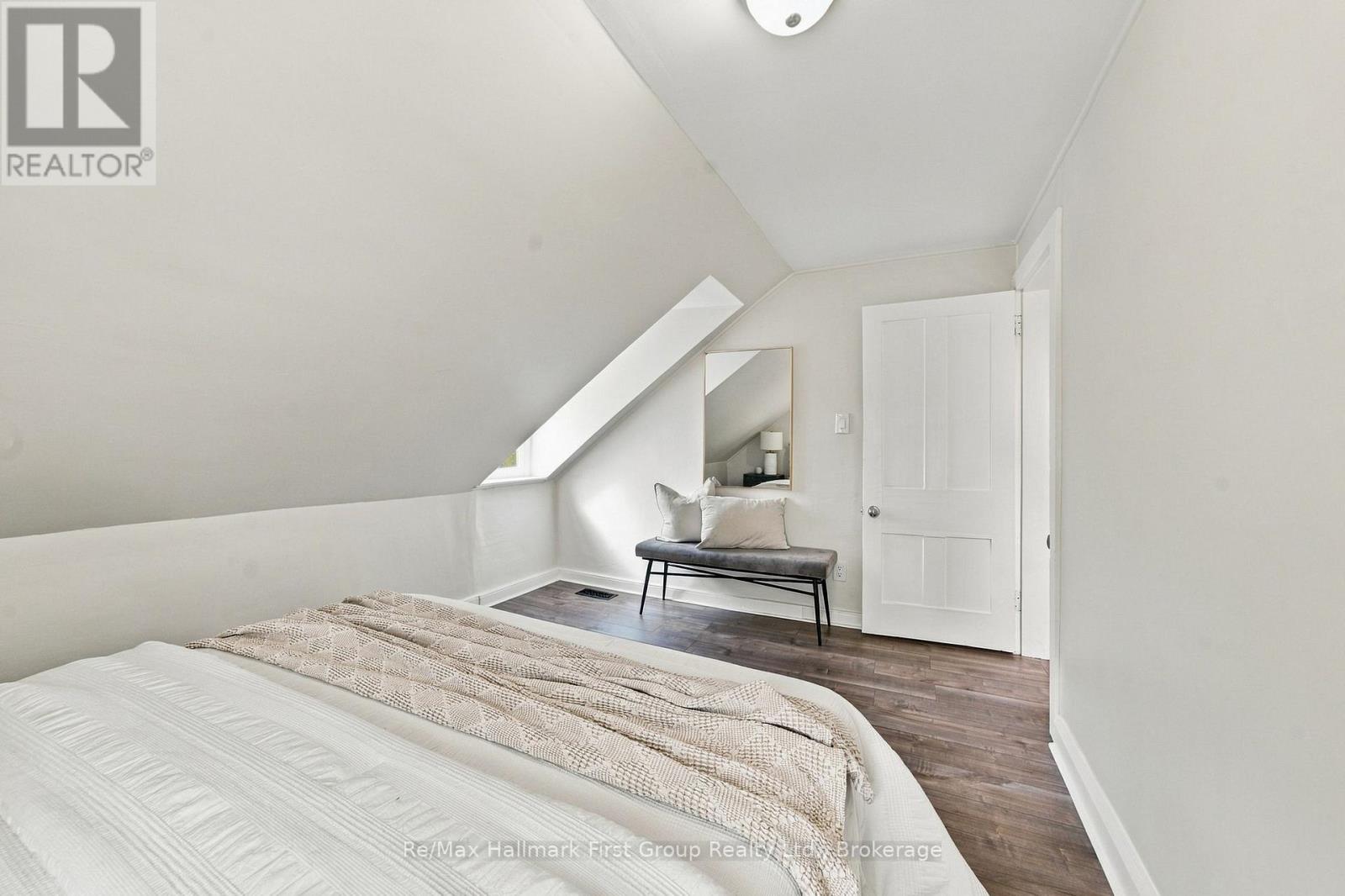 344 D'ARCY STREET - Image 21