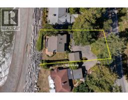 6577 Sunshine Coast Highway, Sechelt, BC V7Z0T1 Photo 6