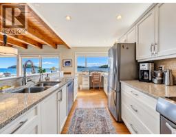 6577 Sunshine Coast Highway, Sechelt, BC V7Z0T1 Photo 22