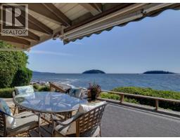 6577 Sunshine Coast Highway, Sechelt, BC V7Z0T1 Photo 10