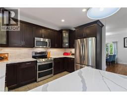 Kitchen - 40 Hollingshead Road, Ingersoll, ON N5C0B5 Photo 12