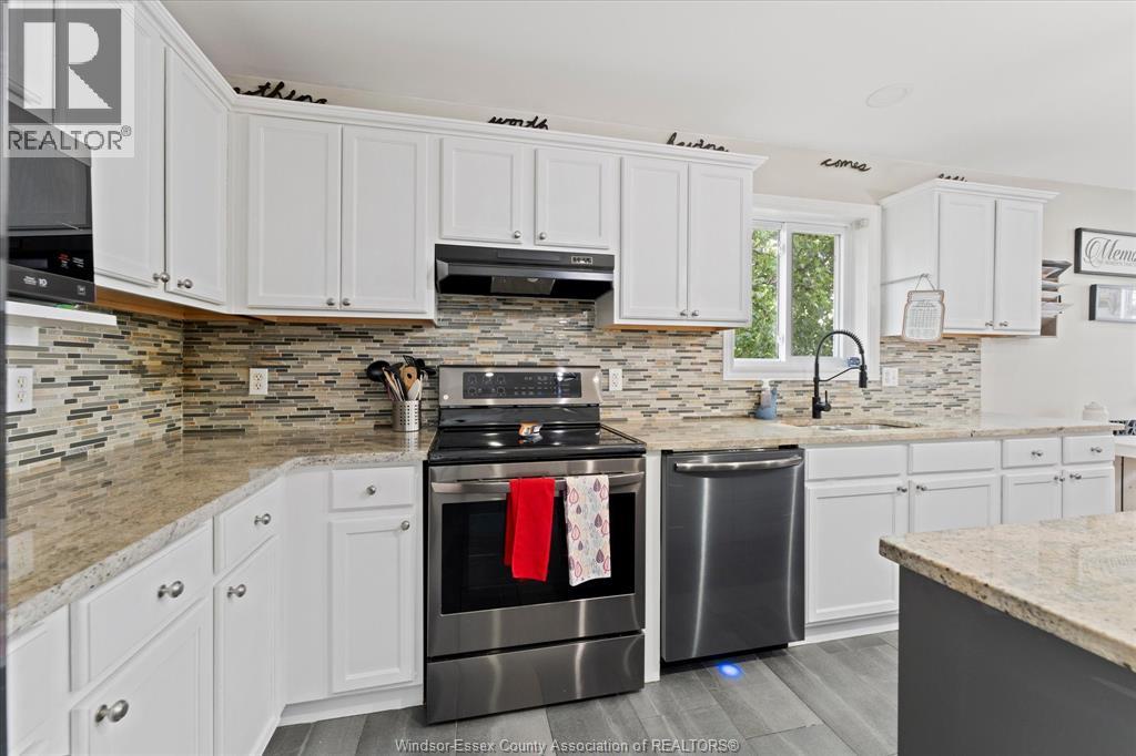 98 HAZEL CRESCENT - 11