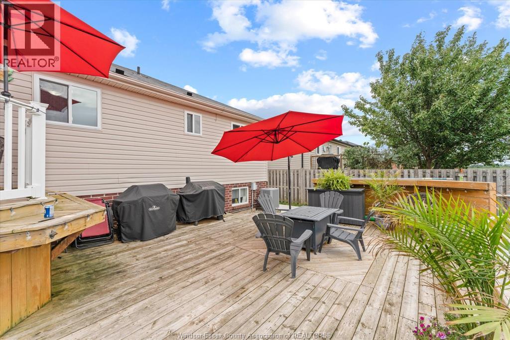 98 HAZEL CRESCENT - 31