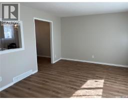 2pc Bathroom - East 1928 Dewdney Avenue E, Regina, SK S4N4C8 Photo 10