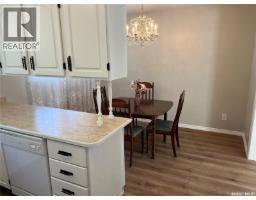 East 1928 Dewdney Avenue E, Regina, SK S4N4C8 Photo 14