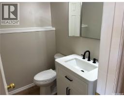 East 1928 Dewdney Avenue E, Regina, SK S4N4C8 Photo 22