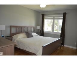 10527 81 St Nw, Edmonton, AB T6A3L3 Photo 15