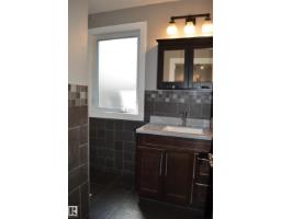 10527 81 St Nw, Edmonton, AB T6A3L3 Photo 17