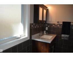 10527 81 St Nw, Edmonton, AB T6A3L3 Photo 18