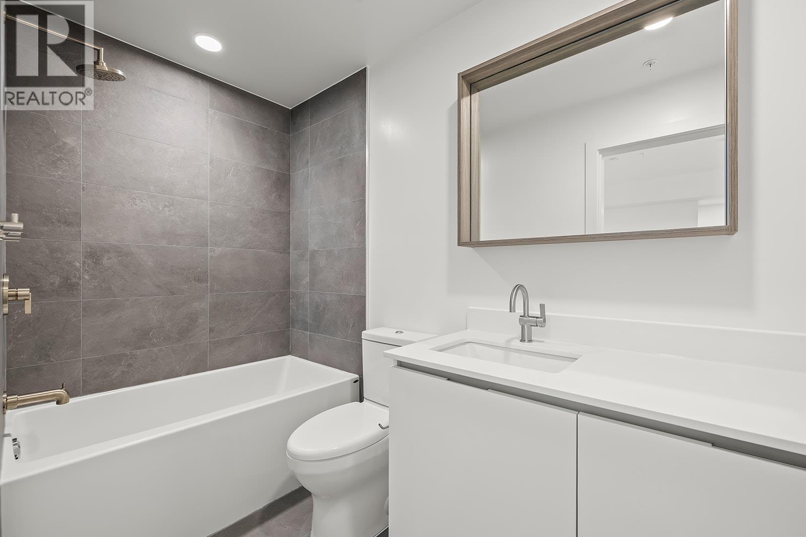 #107 2780 Olalla Road - 24