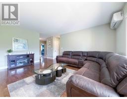 Bath (# pieces 1-6) - 54 Ferry Road, Cornwall, PE C0A1H4 Photo 11