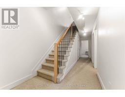 22 Bergeron Private, Ottawa, ON K1C0C2 Photo 19