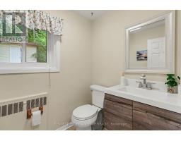 Bathroom - 1770 Montreal Road, Ottawa, ON K1J6N3 Photo 10