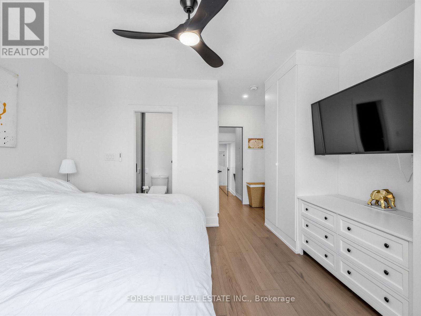 87 PALMERSTON AVENUE - 19