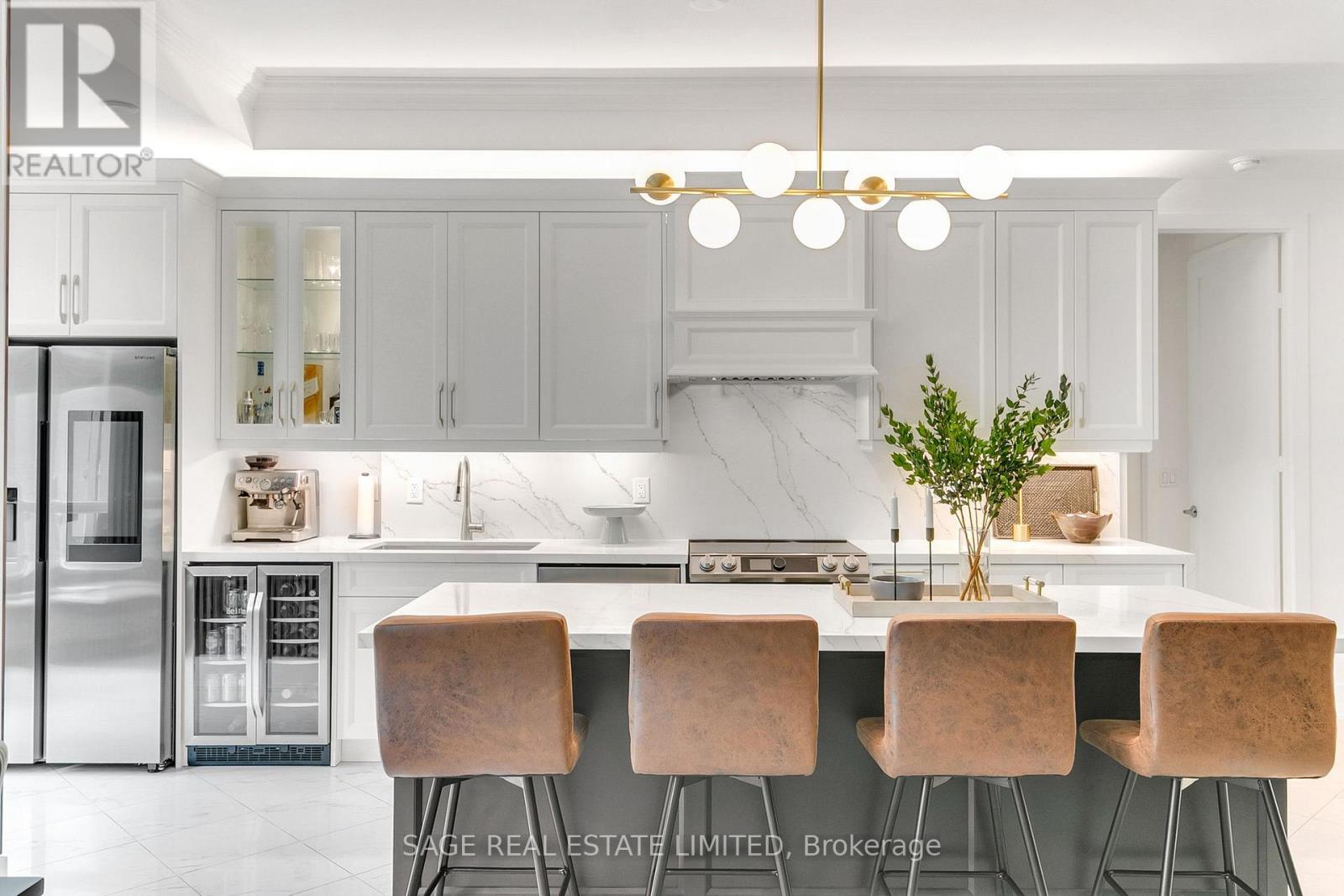 Photo of 120 Homewood Avenue