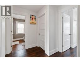 4pc Bathroom - 114 Pleasant Street, Moncton, NB E1A2V2 Photo 6
