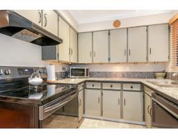 8037 139a Street, Surrey, BC V3W6P9 Photo 10