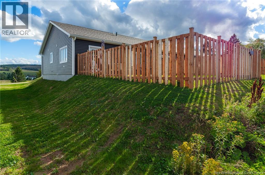 32 King Fisher Lane - 32