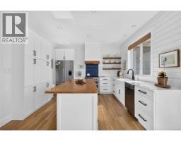 2616 Warmland Pl, Shawnigan Lake, BC V0R2W0 Photo 20