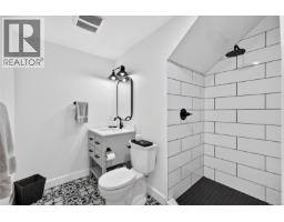 2616 Warmland Pl, Shawnigan Lake, BC V0R2W0 Photo 46