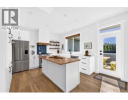 2616 Warmland Pl, Shawnigan Lake, BC V0R2W0 Photo 19