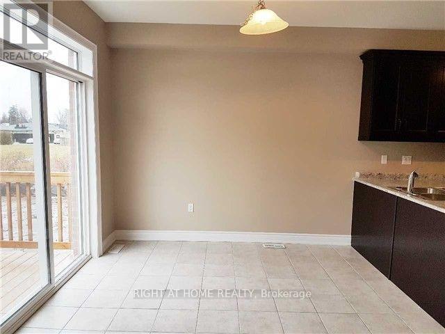 11 RICHMOND PARK DRIVE - 7