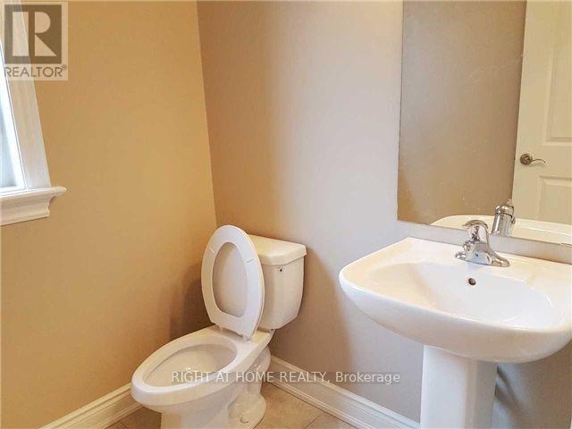 11 RICHMOND PARK DRIVE, Georgina (Keswick North) — photo 9