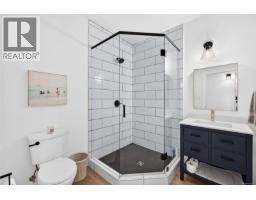2616 Warmland Pl, Shawnigan Lake, BC V0R2W0 Photo 42