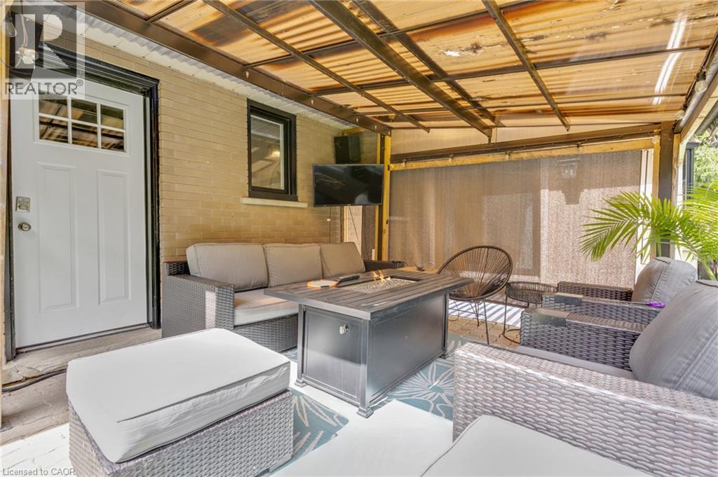 7 SHADYWOOD Lane - Image 39
