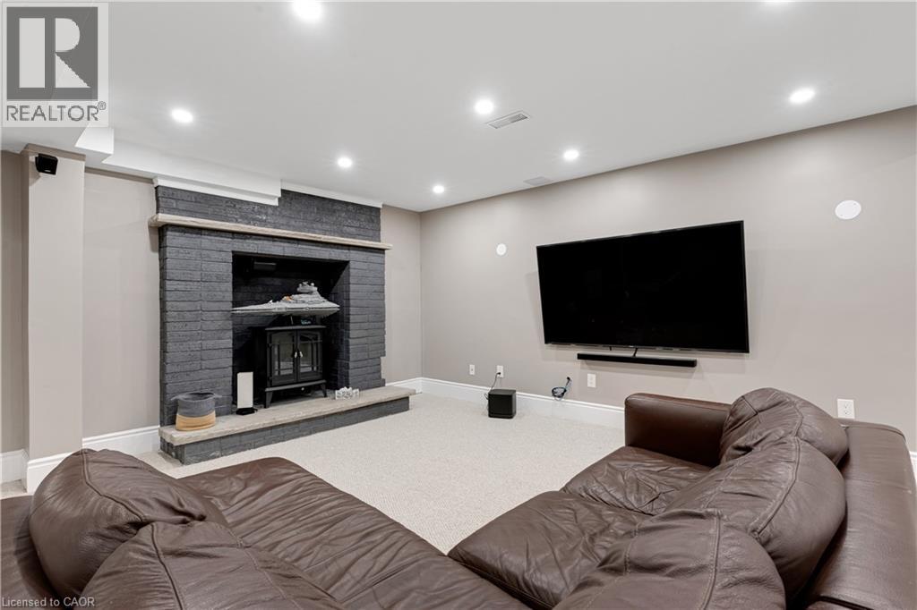51 BAYNE Crescent - Image 36