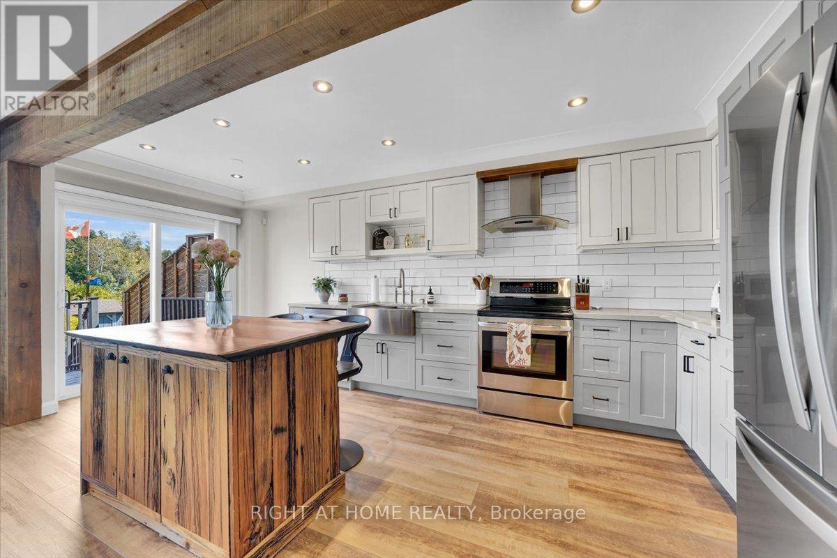 235 WELDON ROAD - 11