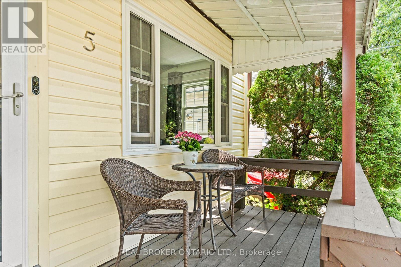 Photo of 5 ACORN AVENUE