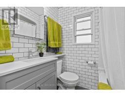 5 Acorn Avenue, Toronto, ON M9B3P7 Photo 15