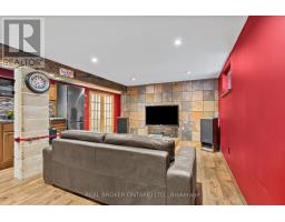 5 Acorn Avenue, Toronto, ON M9B3P7 Photo 16