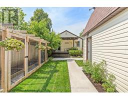 5 Acorn Avenue, Toronto, ON M9B3P7 Photo 24