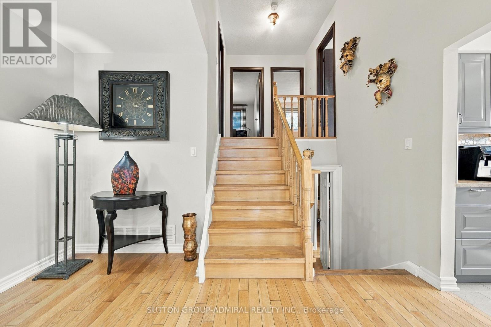 1871 SILVERBERRY CRESCENT - 21