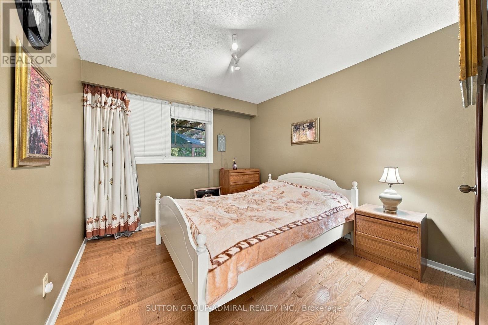 1871 SILVERBERRY CRESCENT - Image 33